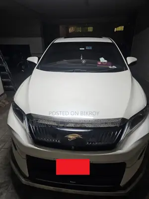 টয়োটা হ্যারিয়ার ২.০ ২০১৪ পার্ল