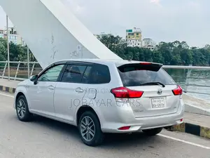 New Toyota Axio 2017 Silver