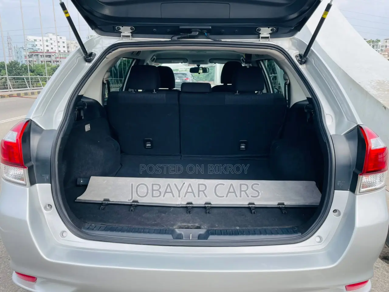 New Toyota Axio 2017 Silver