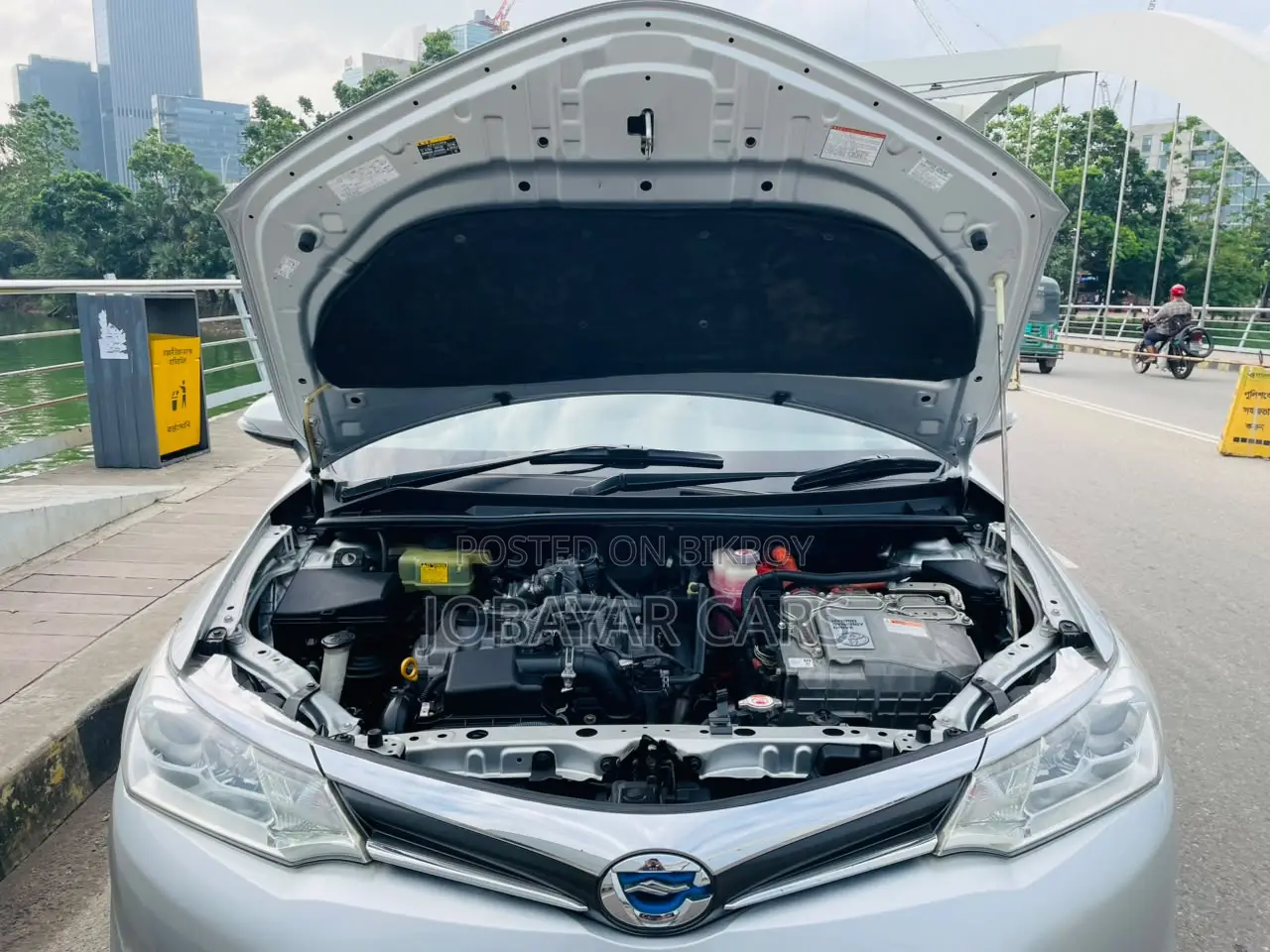 New Toyota Axio 2017 Silver