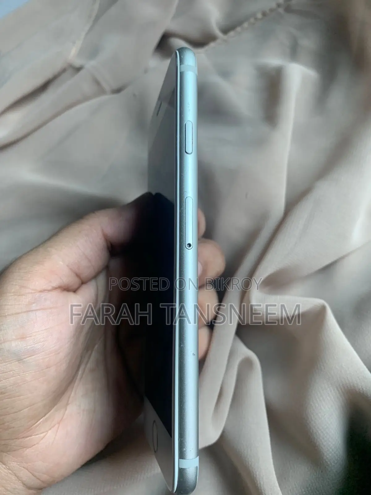 অ্যাপল আইফোন ৭ ১২৮ জিবি সিলভার