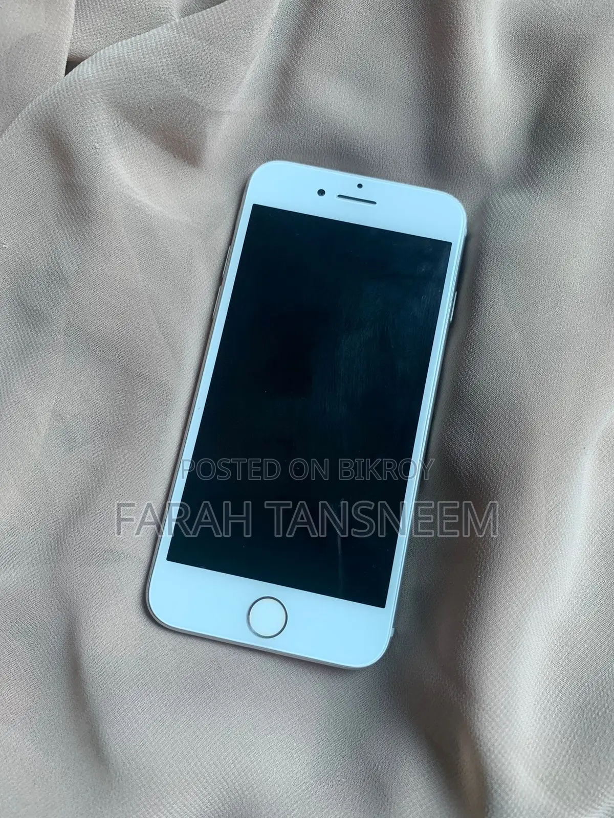 অ্যাপল আইফোন ৭ ১২৮ জিবি সিলভার