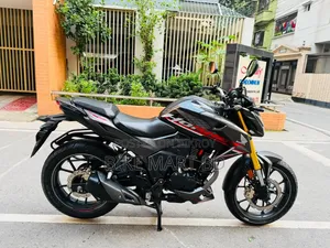 Honda Hornet 2025 Black