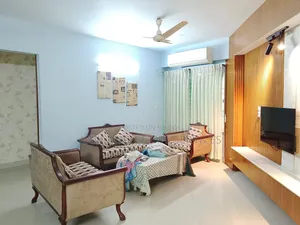 বনানীর অনিক রিয়েল এস্টেটে ৩ বেডরুমের ফার্নিশড অ্যাপার্টমেন্ট ভাড়া হবে