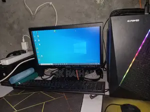 Desktop Computer ASUS 8GB Intel Core I5 SSD 256GB
