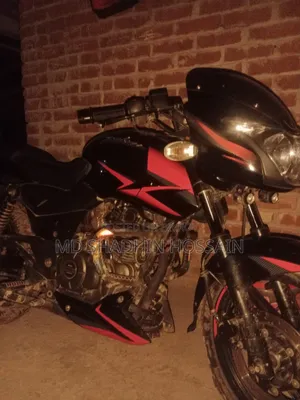 New Bajaj Pulsar 150 2020 Black