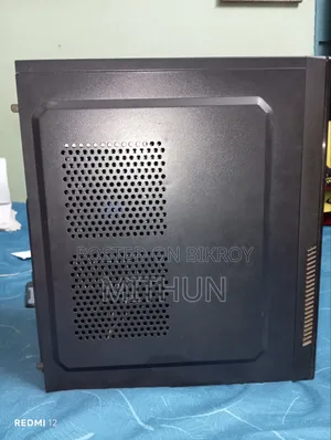 Gigabyte GA-H110MSTX-HD3-ZK 8GB Intel Core i3 HDD+SSD 500GB