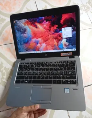 Laptop HP EliteBook 820 G4 4GB Intel Core I7 SSD 256GB