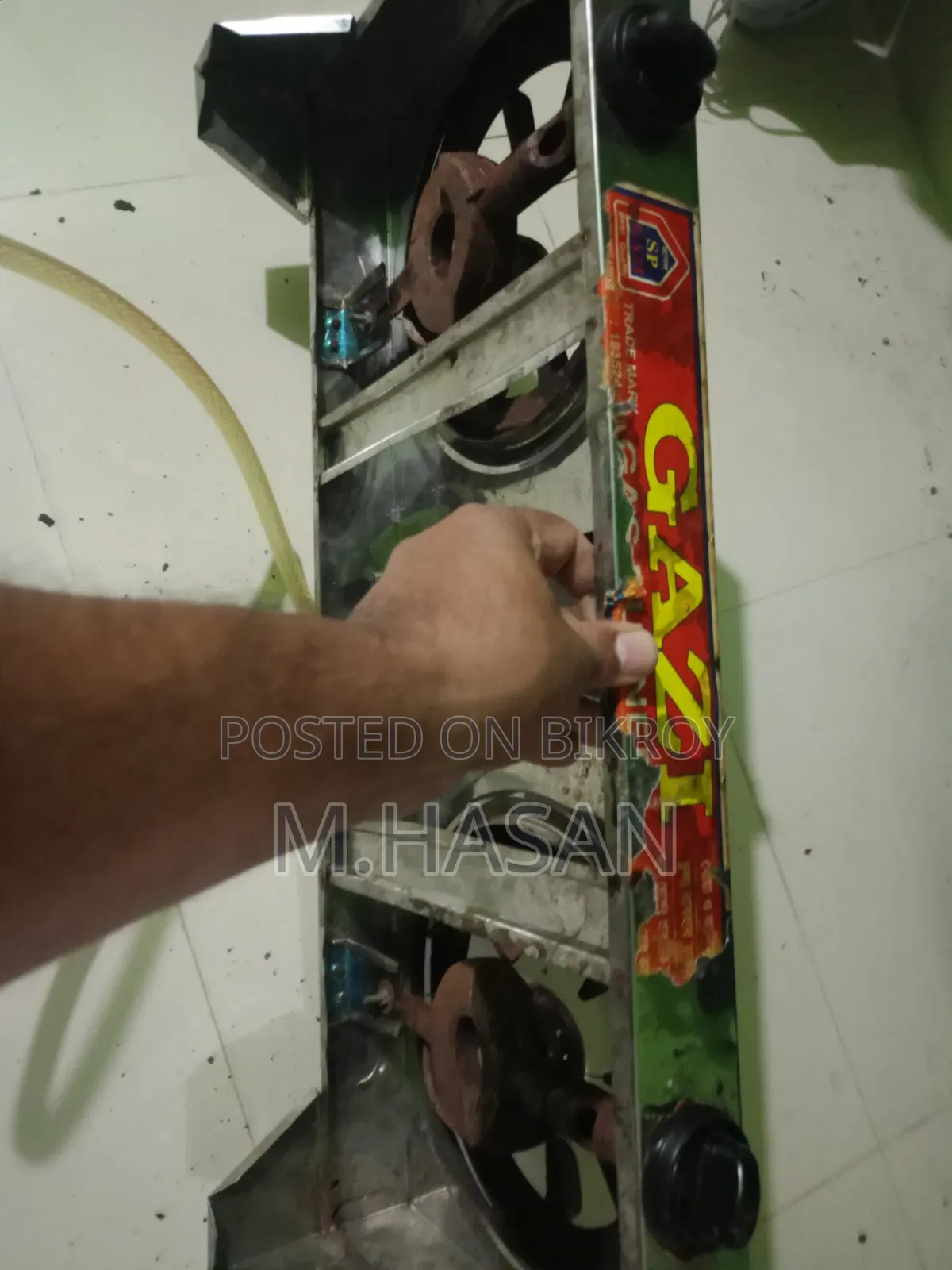 গ্যাসের চুলা বিক্রয় করা হইবে।