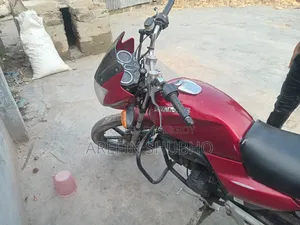 Runner Bullet 100 2016 Red