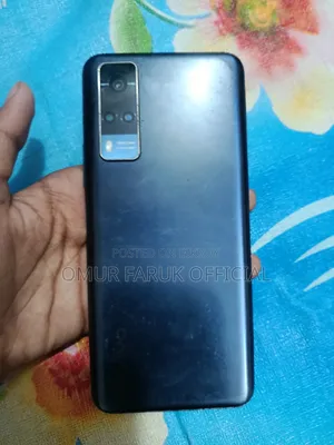 Vivo Y53s 128 GB Blue