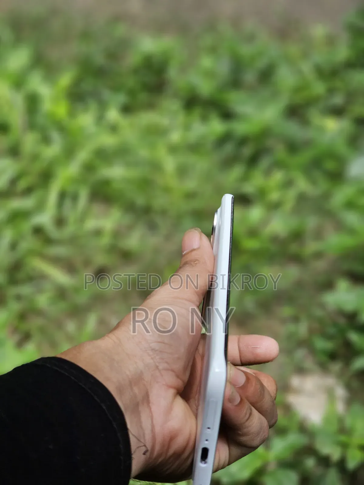 Tecno Pova Slim 5G 256 GB White