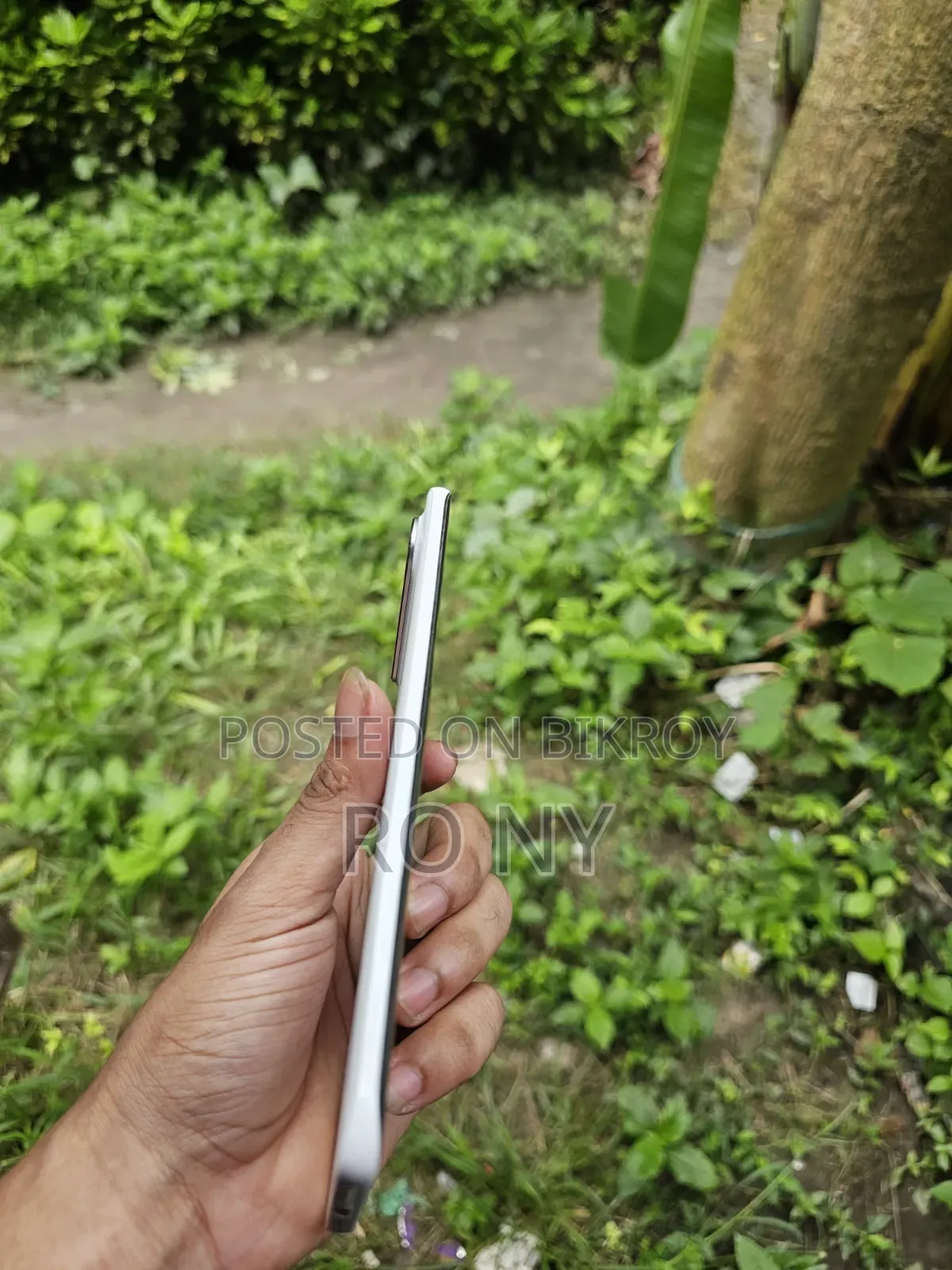 Tecno Pova Slim 5G 256 GB White