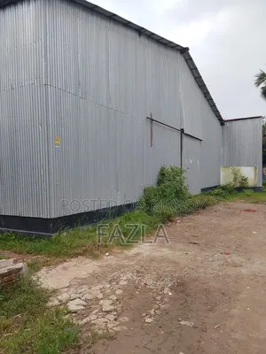 ভাড়ার জন্য ওয়্যারহাউস