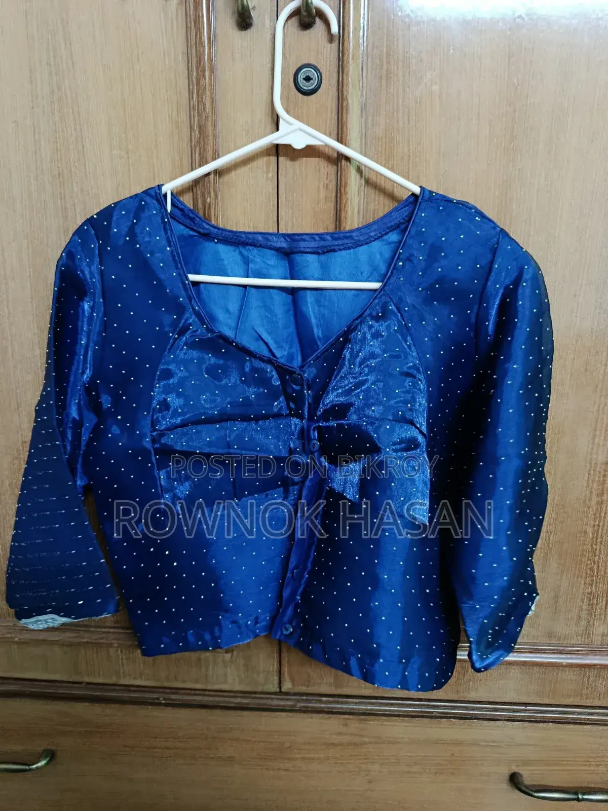 নেভি ব্লু ব্লাউজ