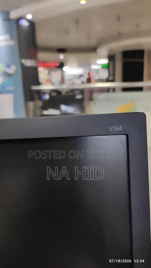 HP V194 18.5 Inches HD Display Monitor
