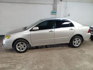 Toyota Corolla 2004 Silver