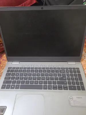 Laptop Dell Inspiron 15 3501 8GB Intel Core I3 HDD 1T