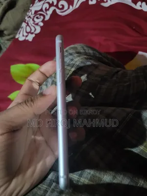 Apple iPhone 8 64 GB White