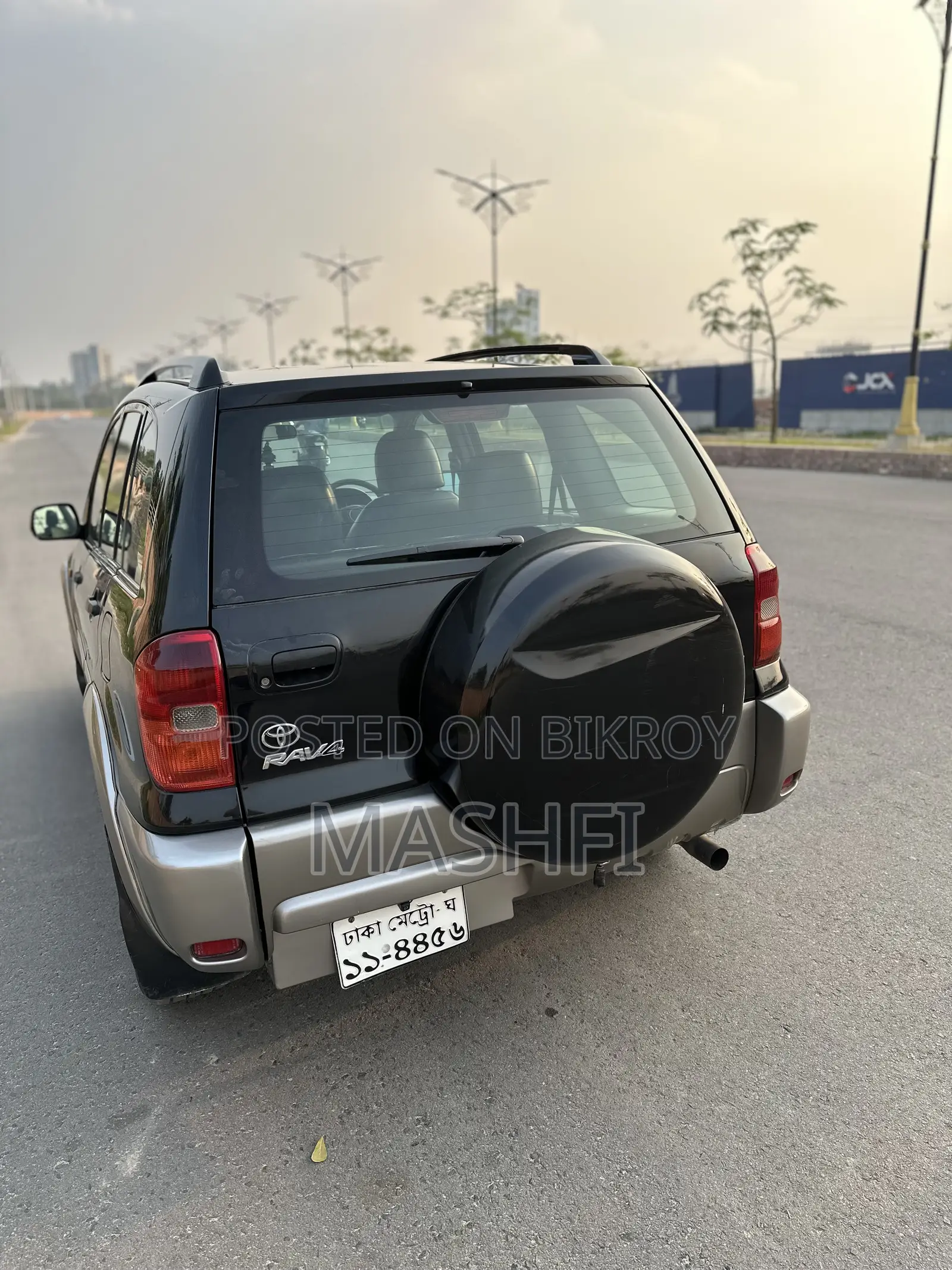 Toyota RAV4 Automatic 2003 Black