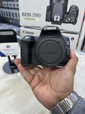 Canon 250d ক্যামেরা (শুধু বডি)