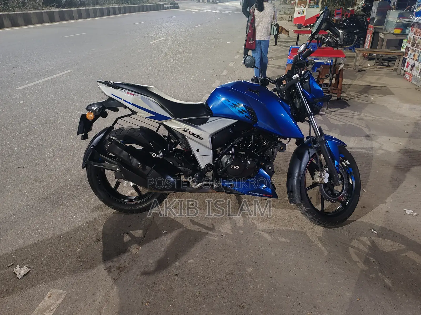 টিভিএস অ্যাপাচি আরটিআর ১৬০ ৪ভি ২০১৯ নীল