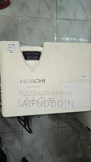 Hitachi brand projector, please call me
