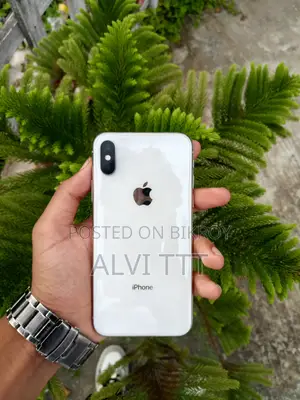 Apple iPhone X 256 GB White