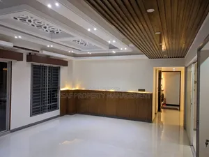 বনানী, ঢাকায় ভাড়ার জন্য প্রিমিয়াম ২,০০০ বর্গফুটের অফিস স্পেস