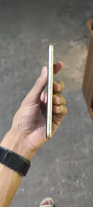 Apple iPhone 6 16 GB