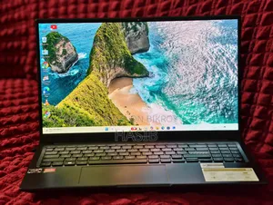 Laptop ASUS Vivobook 15 16GB AMD Ryzen SSD 512GB