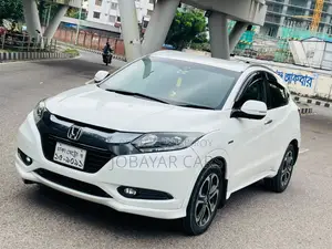 নিউ হোন্ডা ভেজেল ১.৫ হাইব্রিড ২ডব্লিউডি ২০১৪ হোয়াইট