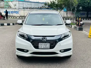 নিউ হোন্ডা ভেজেল ১.৫ হাইব্রিড ২ডব্লিউডি ২০১৪ হোয়াইট