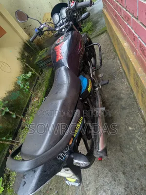 ওয়ালটন ক্রুজ ২০১০ ব্ল্যাক