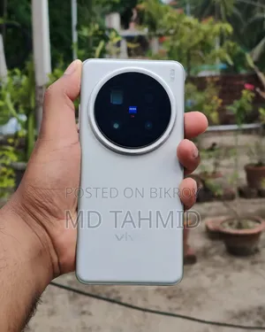 ভিভো এক্স২০০ প্রো ২৫৬ জিবি গোল্ড