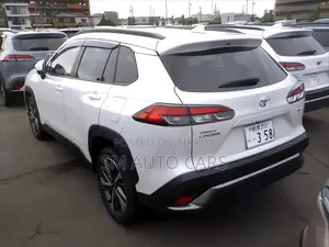 Toyota Corolla Cross 2024 Pearl
