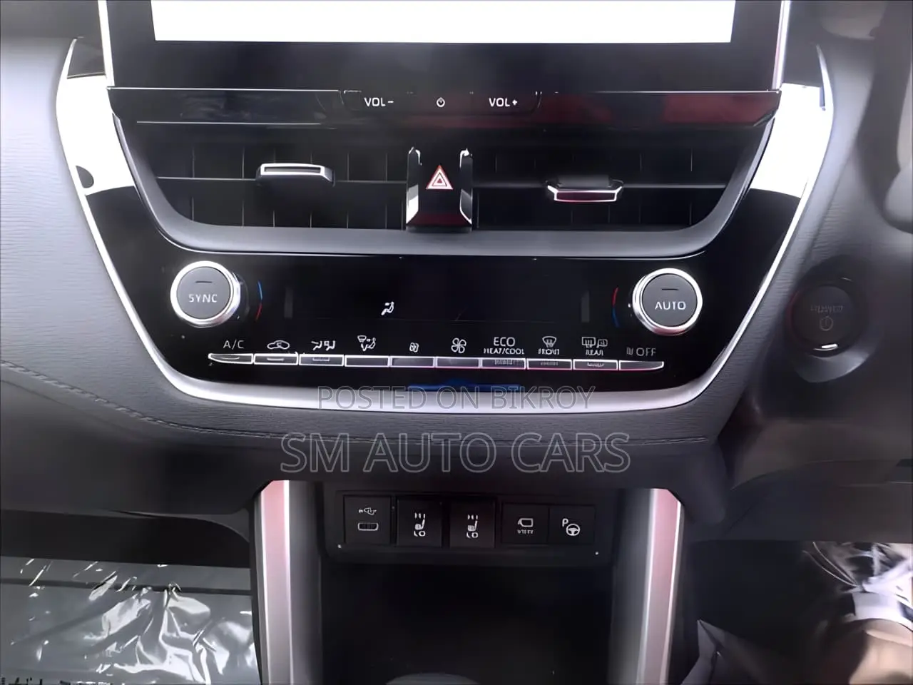 Toyota Corolla Cross 2024 Pearl