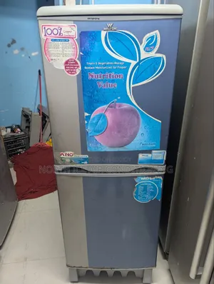 ওয়ালটন সিলভার, গ্রে কালার ফ্রস্ট ২০৭ লিটার।