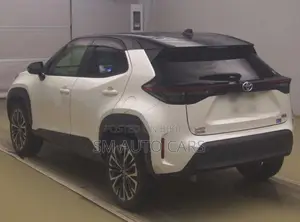 Toyota Yaris Cross 1.5 Hybrid FWD 2021 Pearl