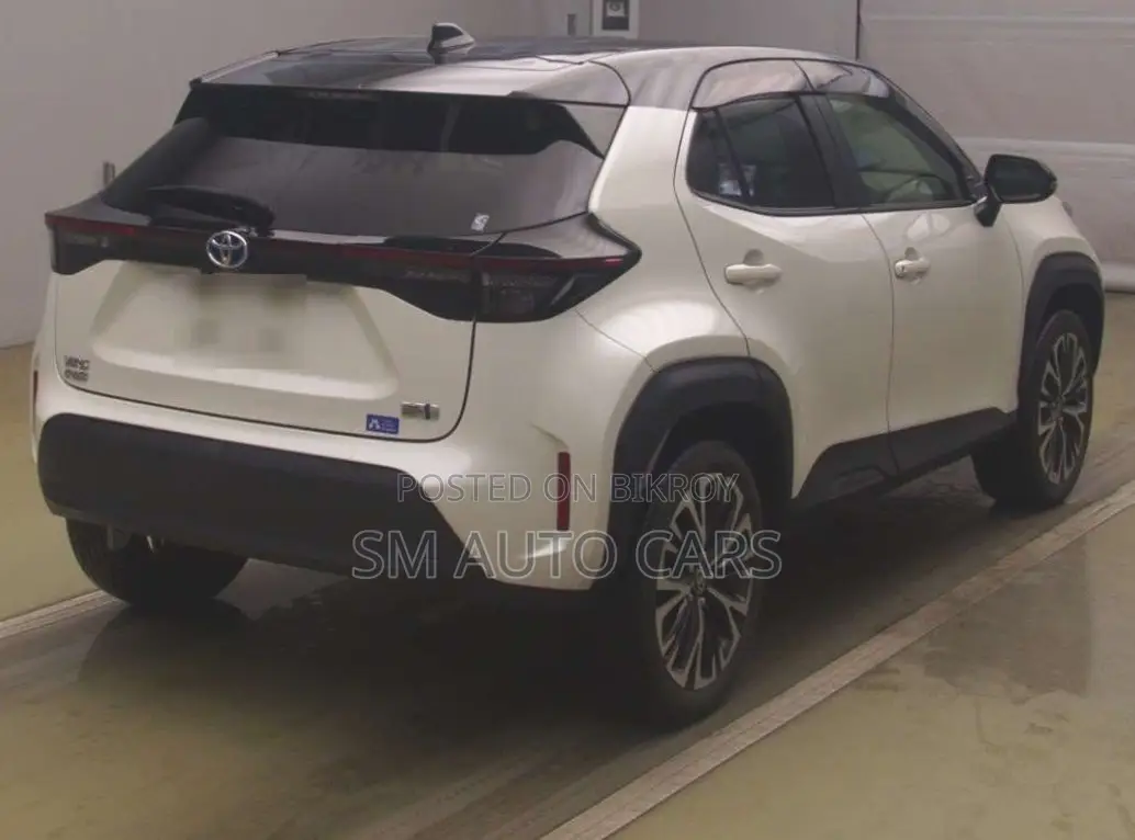 Toyota Yaris Cross 1.5 Hybrid FWD 2021 Pearl
