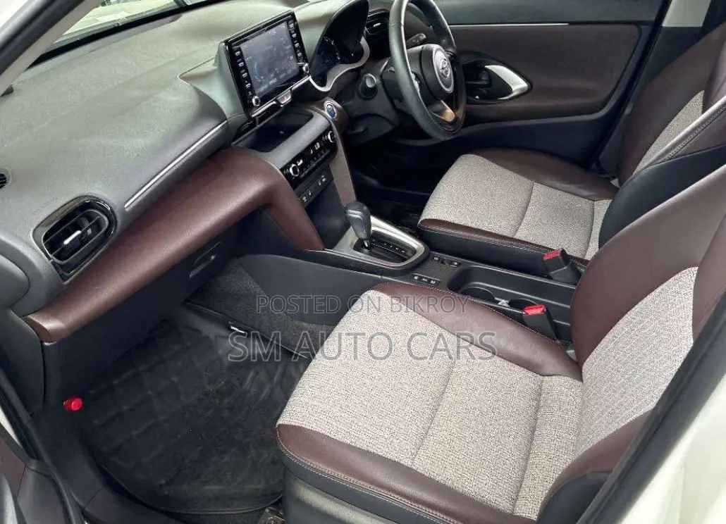 Toyota Yaris Cross 1.5 Hybrid FWD 2021 Pearl