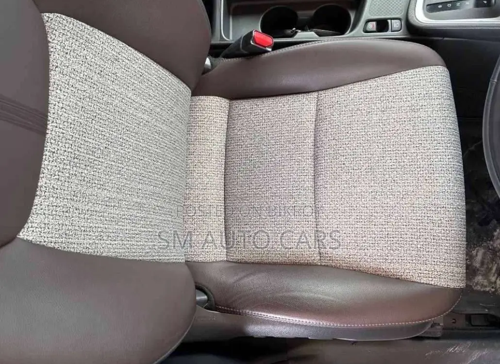 Toyota Yaris Cross 1.5 Hybrid FWD 2021 Pearl