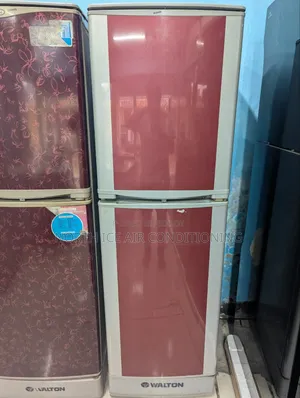 ওয়ালটন রেড কালার ফ্রস্ট ফ্রিজ ১৩.৫ সিএফটি