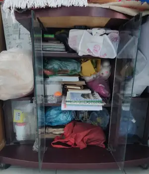 TV Trolley With Wheel