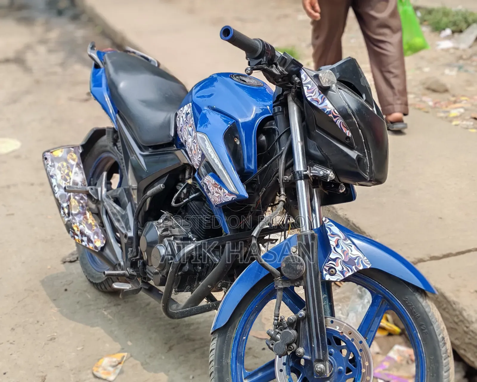 এইচ পাওয়ার ম্যাক্স-জেড ১৫০ ২০১৮ নীল