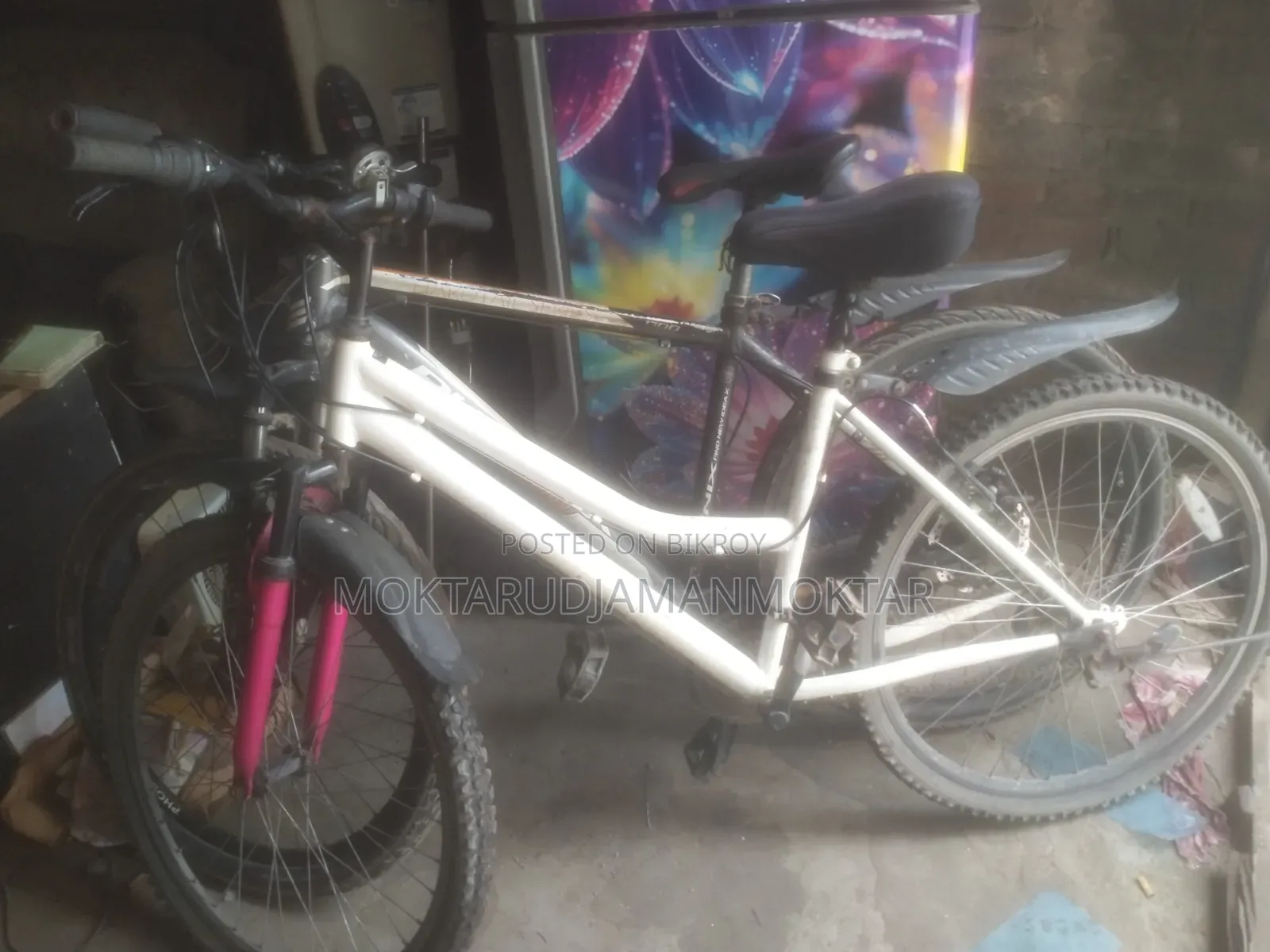 একটি বাইসাইকেল বিক্রি হবে