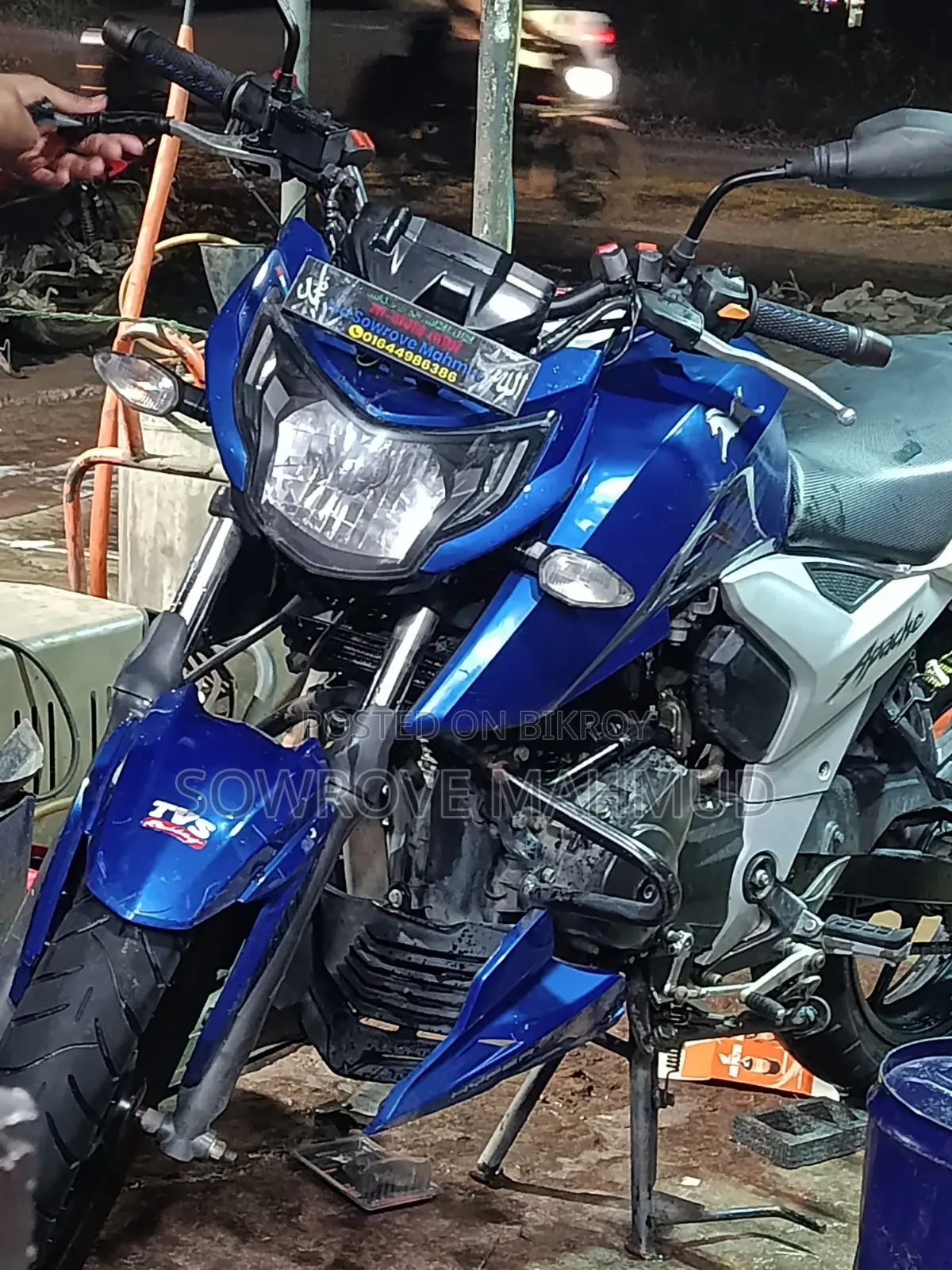 TVS Apache 160 4V 2020 Blue