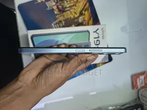 Vivo Y19s 128 GB Blue