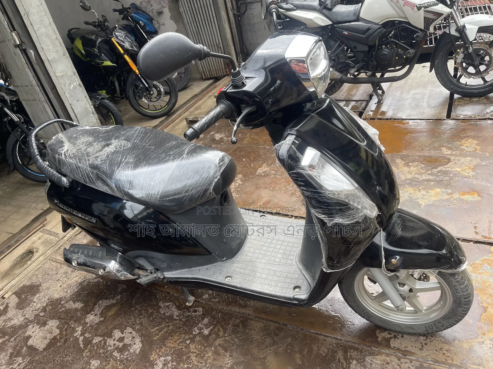Suzuki Access 125 FI CBS 2023 Black