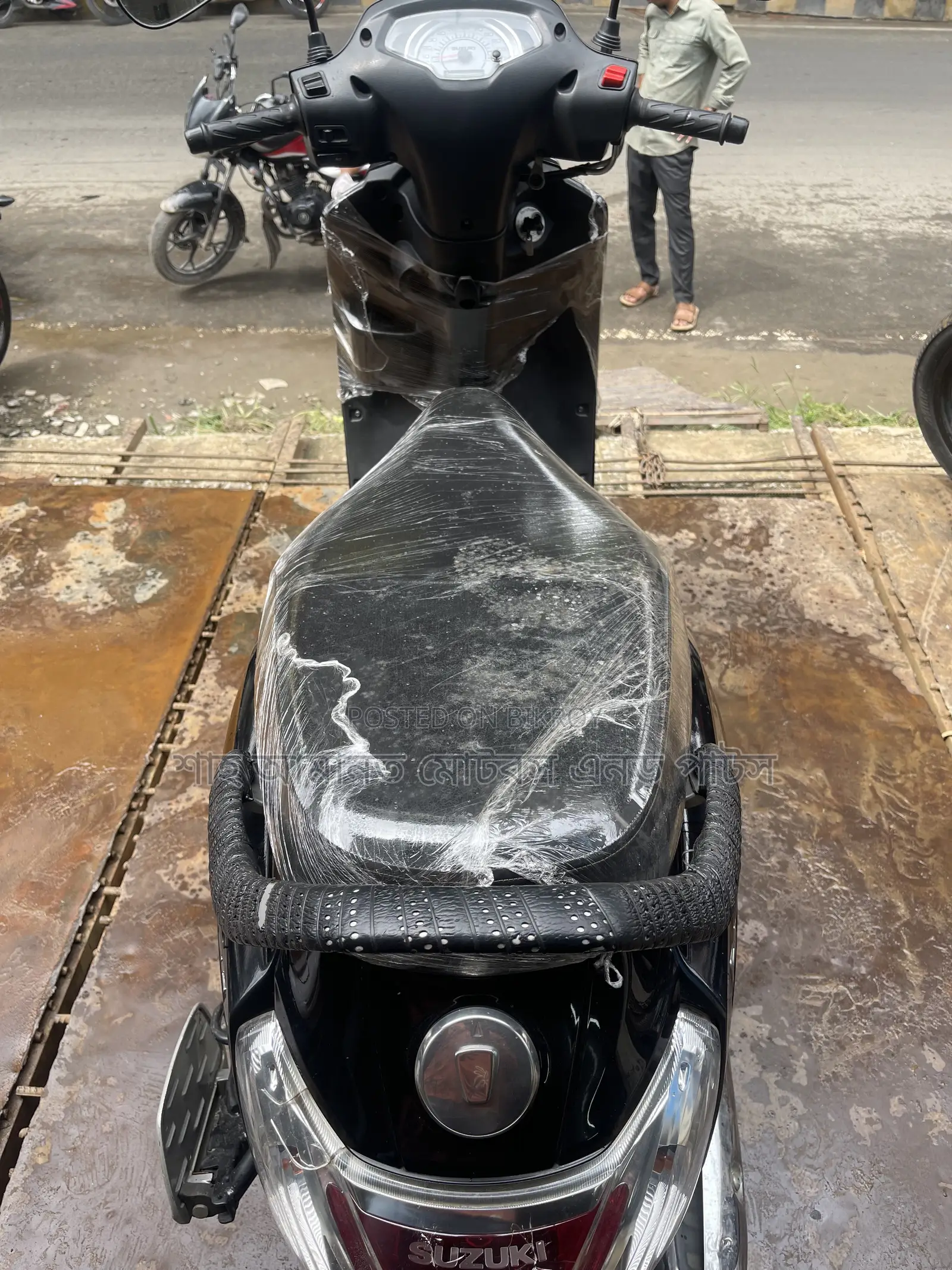 Suzuki Access 125 FI CBS 2023 Black
